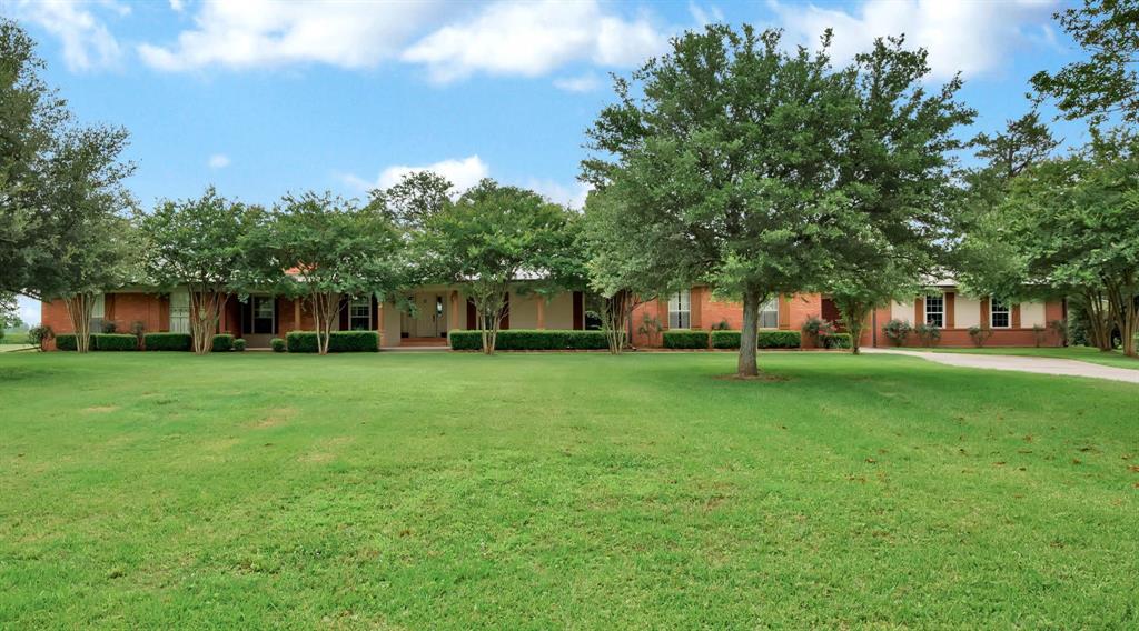 11599 Hwy 3049