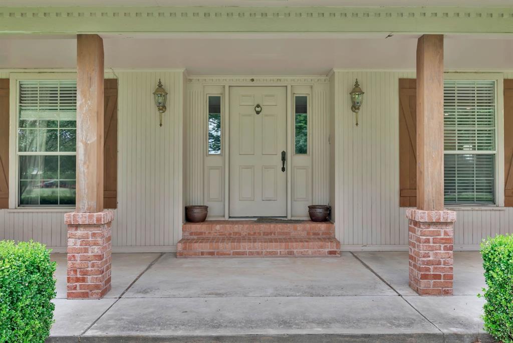 11599 Hwy 3049