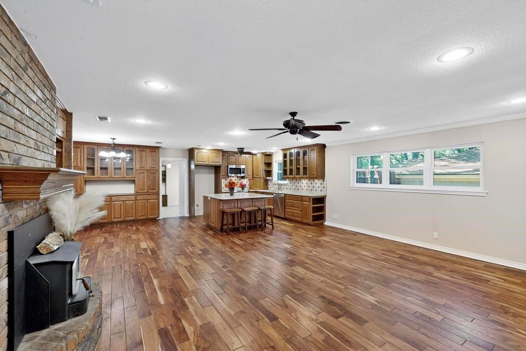 Royal Oaks Estates - Residential