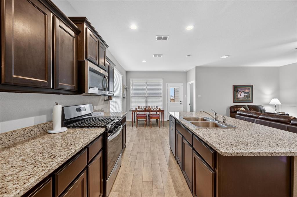 Highlands of Chapel Creek - Residential