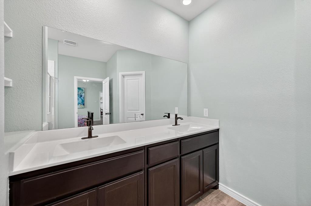 Highlands of Chapel Creek - Residential