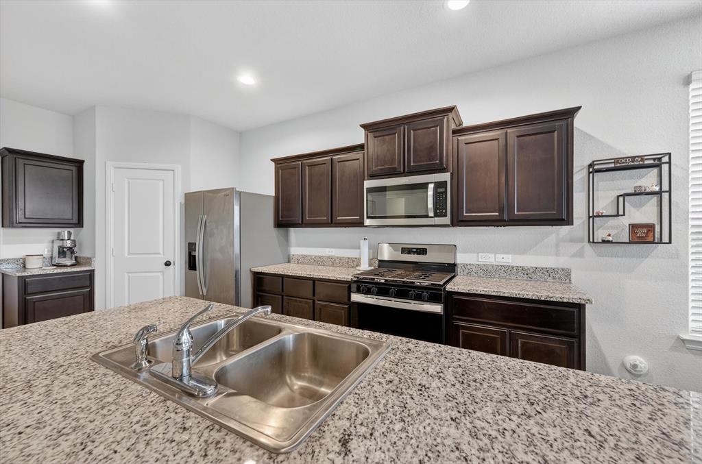 Highlands of Chapel Creek - Residential