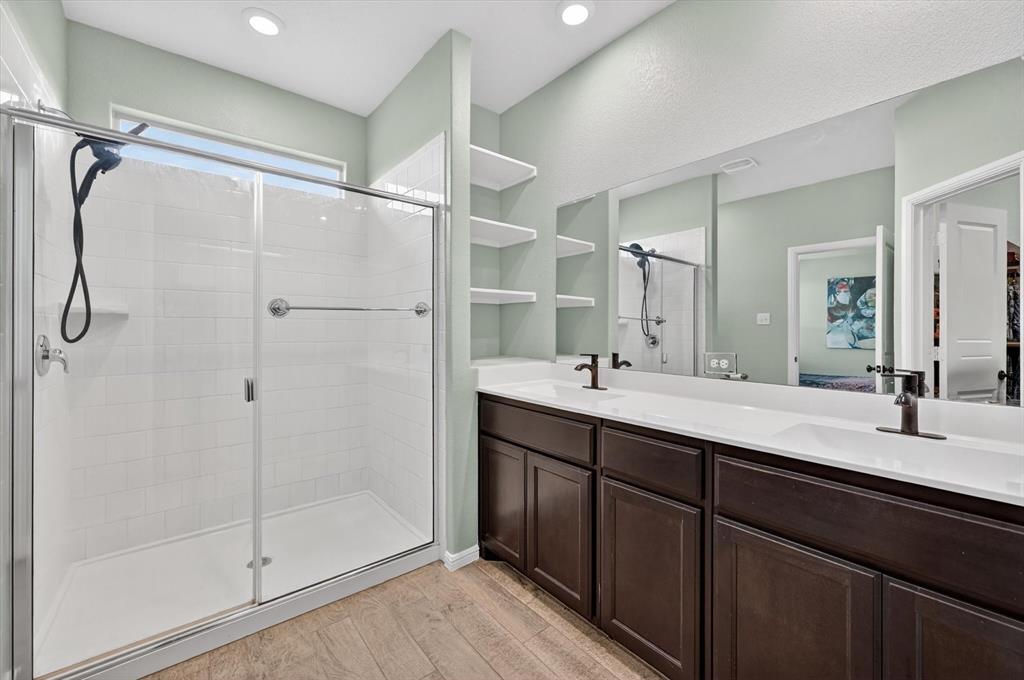 Highlands of Chapel Creek - Residential