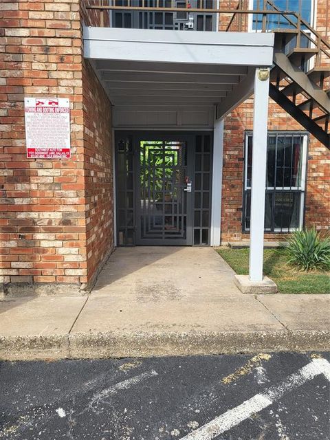 4317 Hartford Street 109 Dallas TX 75219