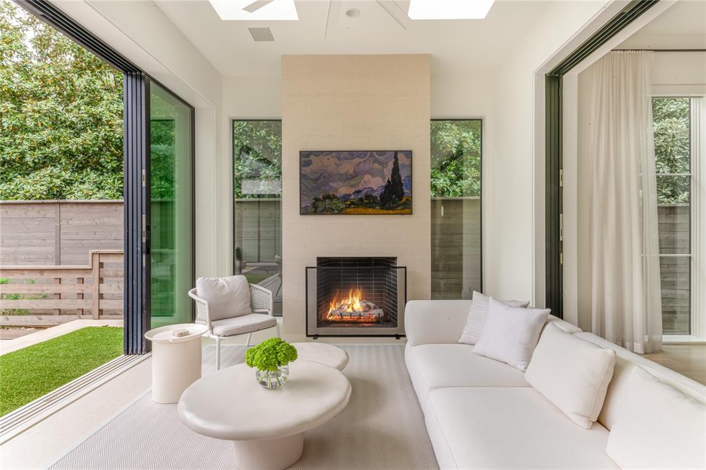 The Bluffs, Cochran Chapel - Residential