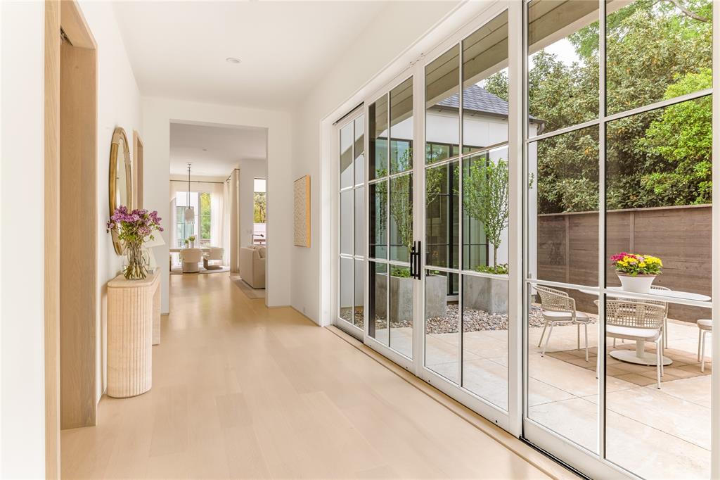 9102 Bluff Hollow Court