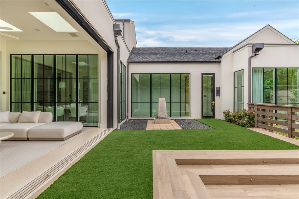 The Bluffs, Cochran Chapel - Residential