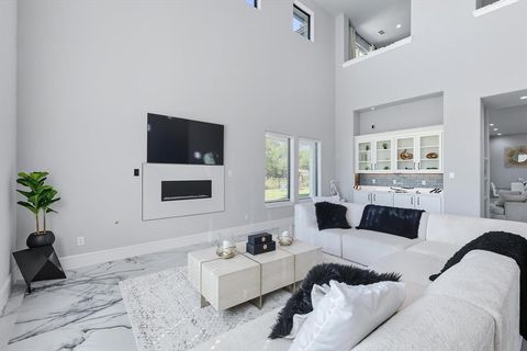 Tiny photo for 7281 Waters Edge Drive, The Colony, TX 75056 (MLS # 21058343)