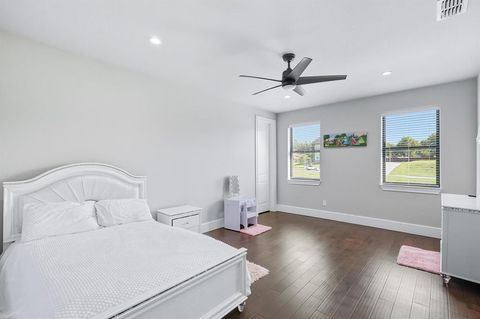 Tiny photo for 7281 Waters Edge Drive, The Colony, TX 75056 (MLS # 21058343)