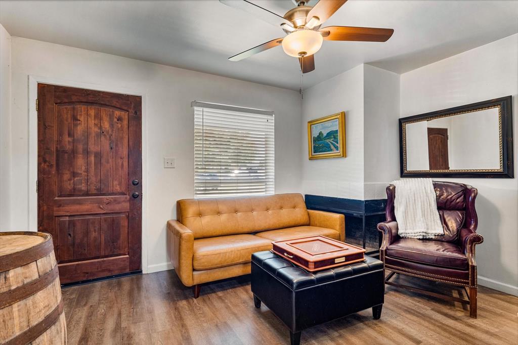 W D Mays Sub - Residential