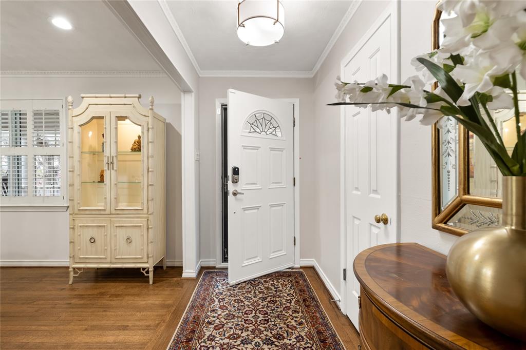 9258 Cliffmere Drive