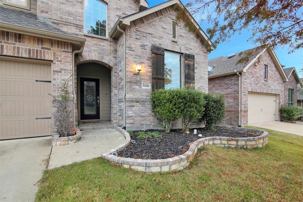 5116 Grove Cove Drive