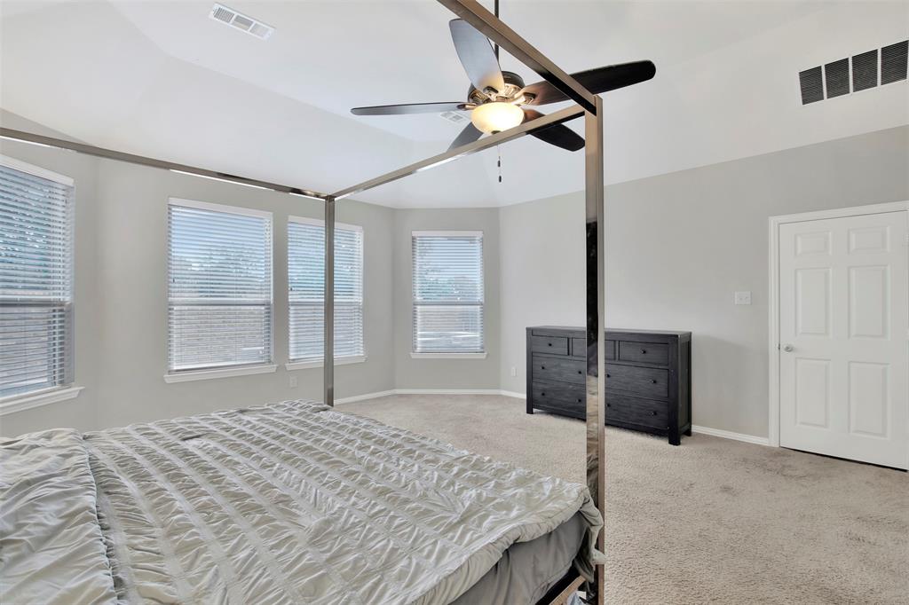 5116 Grove Cove Drive