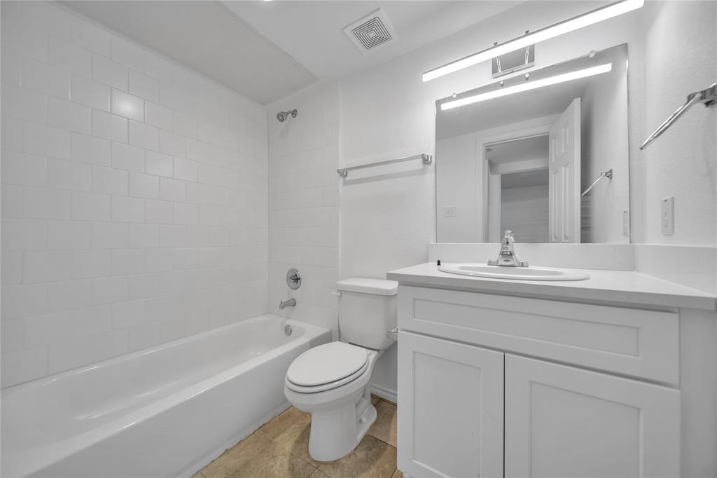 Park Central Condo - Residential