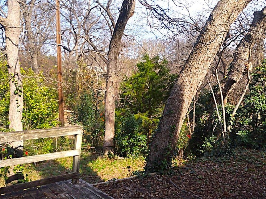 2123 Greenbriar Lane