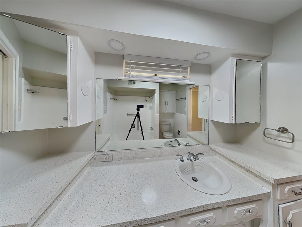 Glen Oaks - Residential Lease