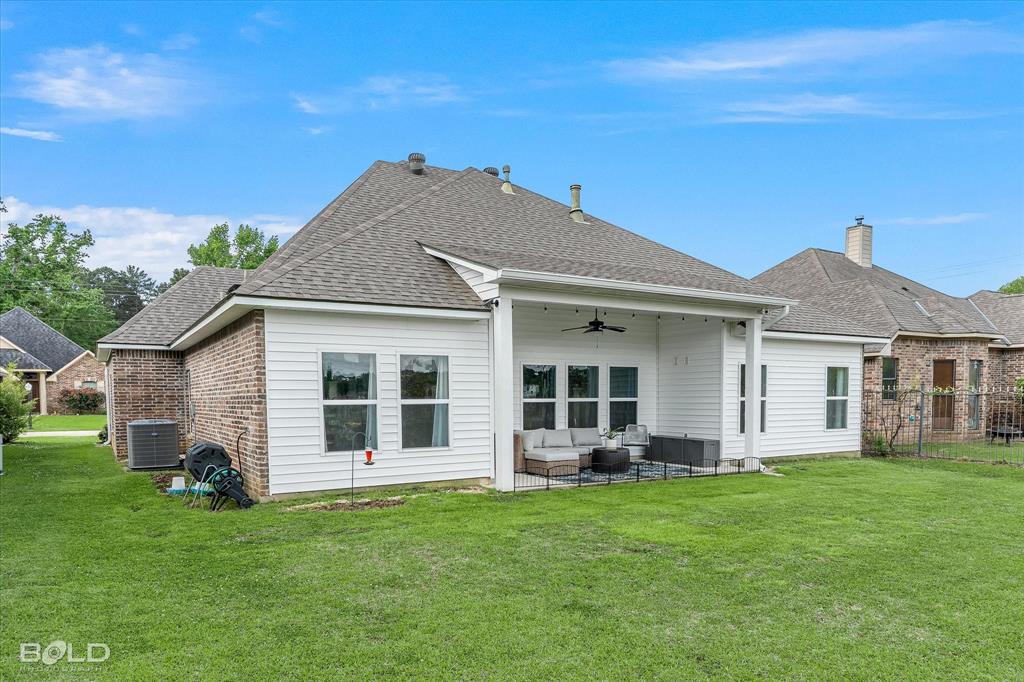 Shreveport, Louisiana 71106, United States, 4 Bedrooms Bedrooms, ,2 BathroomsBathrooms,Residential,Active,112137