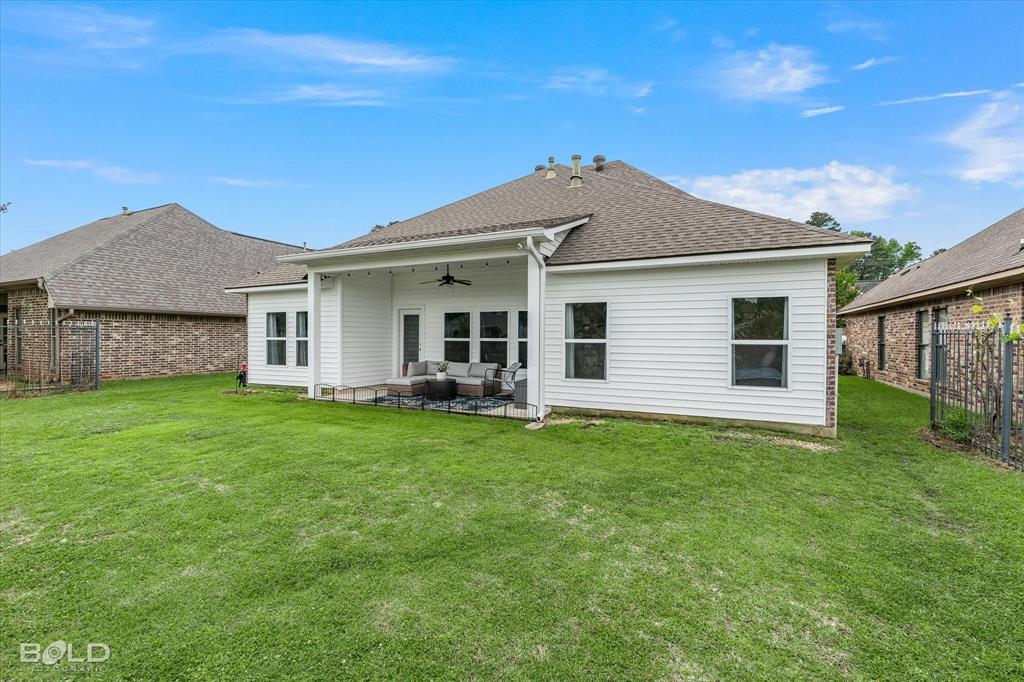 Shreveport, Louisiana 71106, United States, 4 Bedrooms Bedrooms, ,2 BathroomsBathrooms,Residential,Active,112137