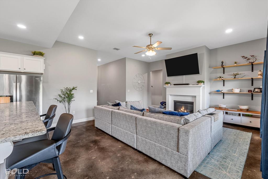 Shreveport, Louisiana 71106, United States, 4 Bedrooms Bedrooms, ,2 BathroomsBathrooms,Residential,Active,112137