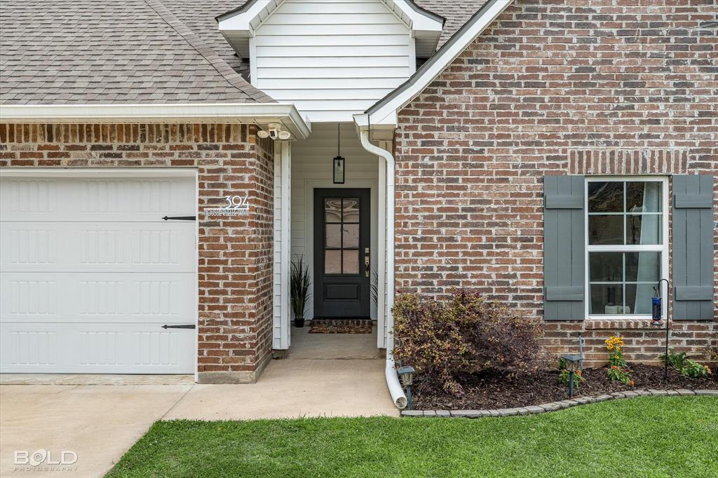 Shreveport, Louisiana 71106, United States, 4 Bedrooms Bedrooms, ,2 BathroomsBathrooms,Residential,Active,112137