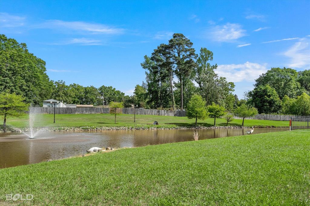 Shreveport, Louisiana 71106, United States, 4 Bedrooms Bedrooms, ,2 BathroomsBathrooms,Residential,Active,112137