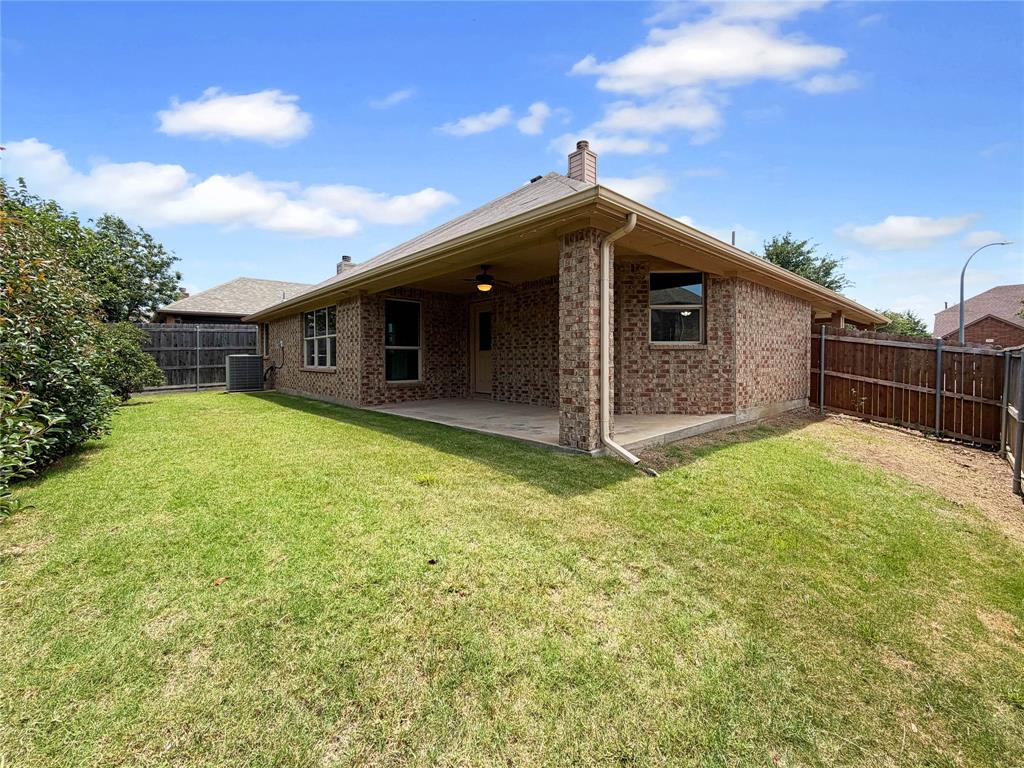 10036 Red Bluff Lane