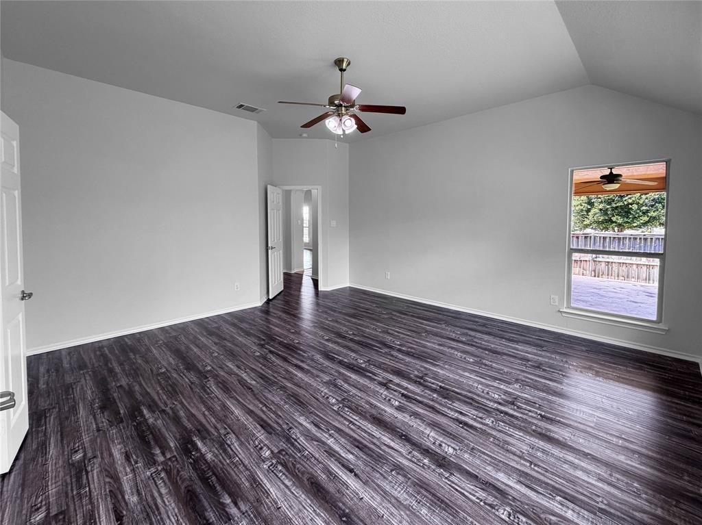 10036 Red Bluff Lane