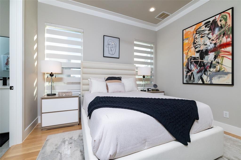 Fresh Meadows Estates - Residential