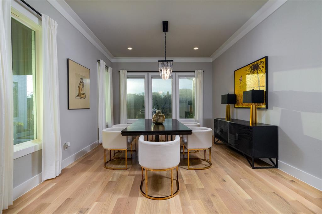 Fresh Meadows Estates - Residential