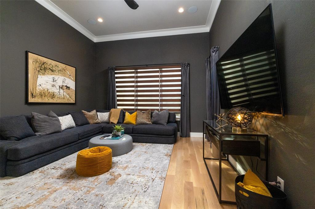 Fresh Meadows Estates - Residential