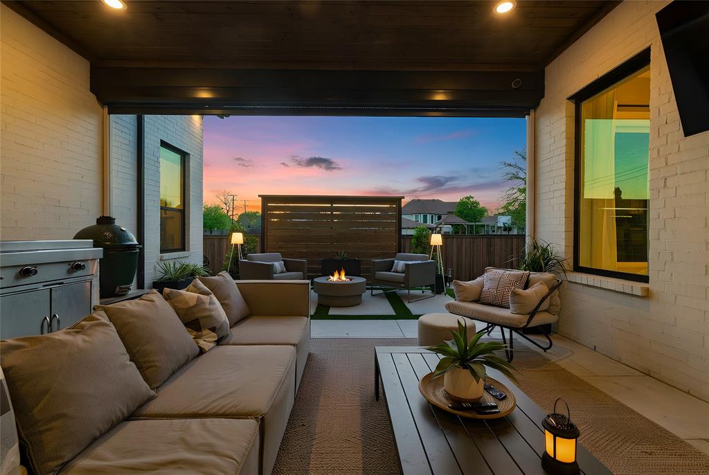 Fresh Meadows Estates - Residential