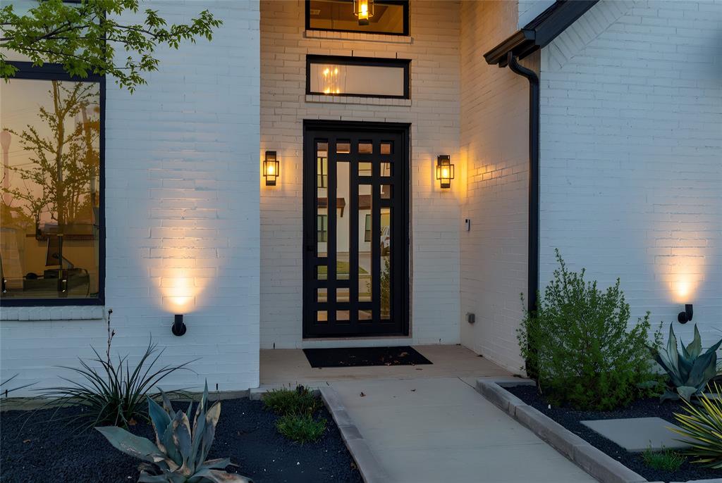 Fresh Meadows Estates - Residential