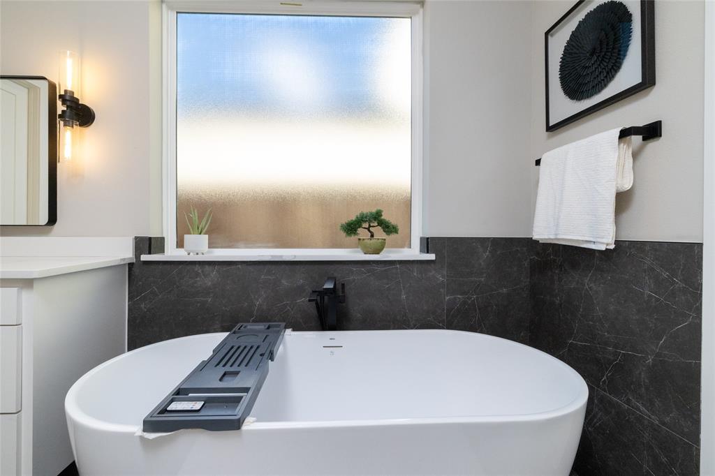 Fresh Meadows Estates - Residential