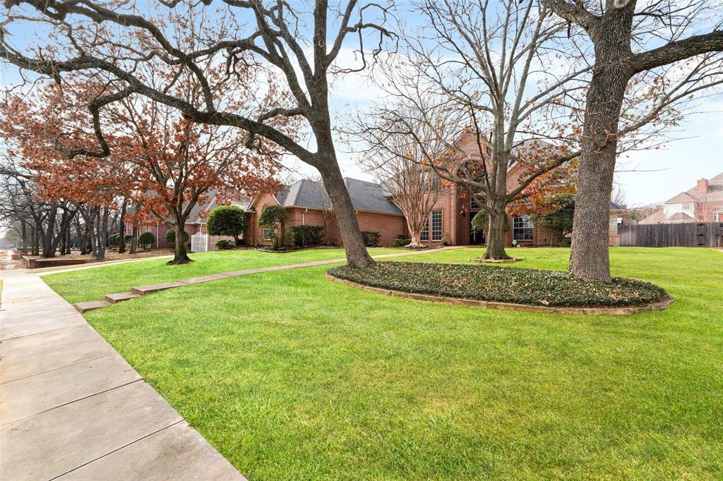 1030 Stratford Place