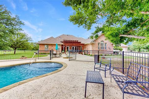 A home in Burleson