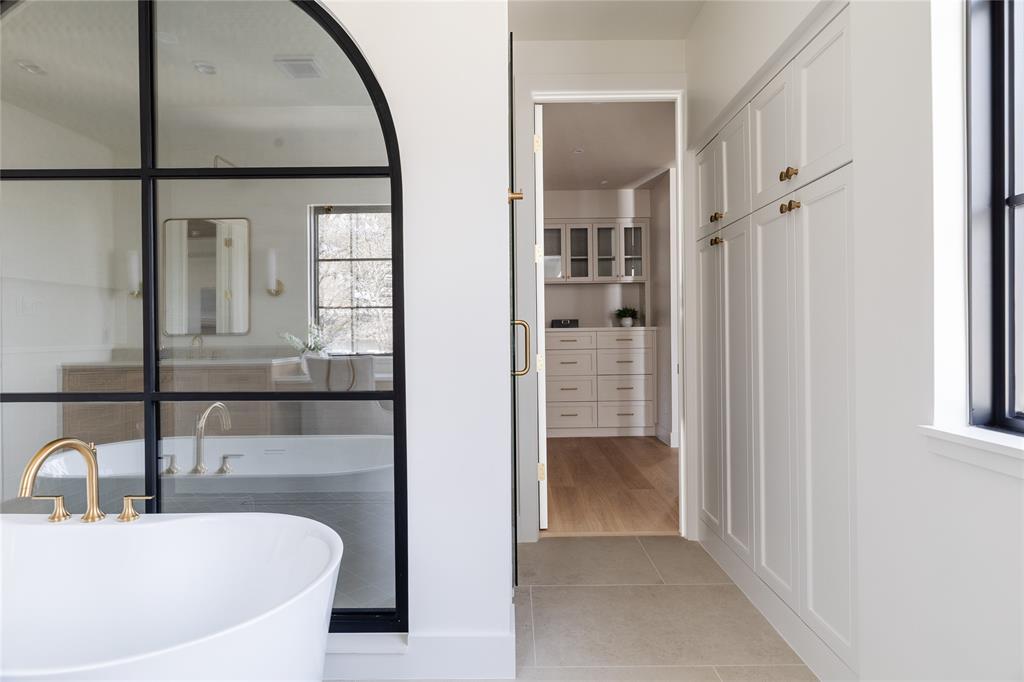 NORTHRIDGE ESTS #3 - Residential