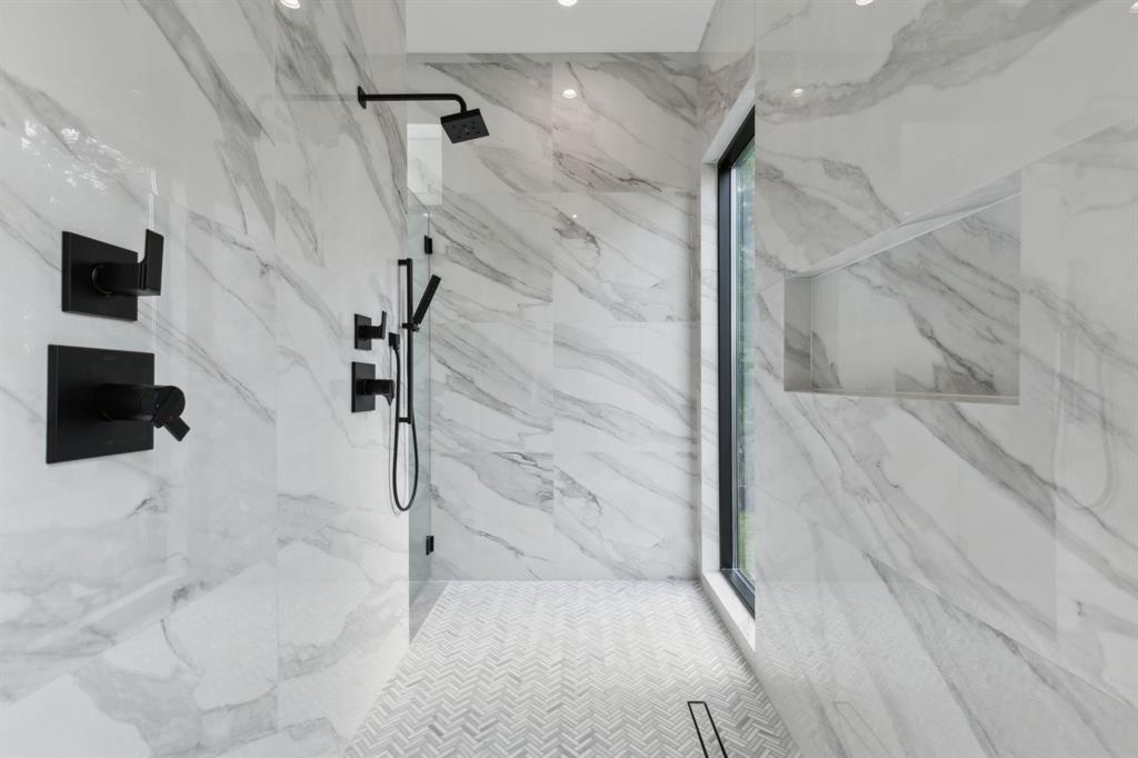 Ross Ave Annex - Residential