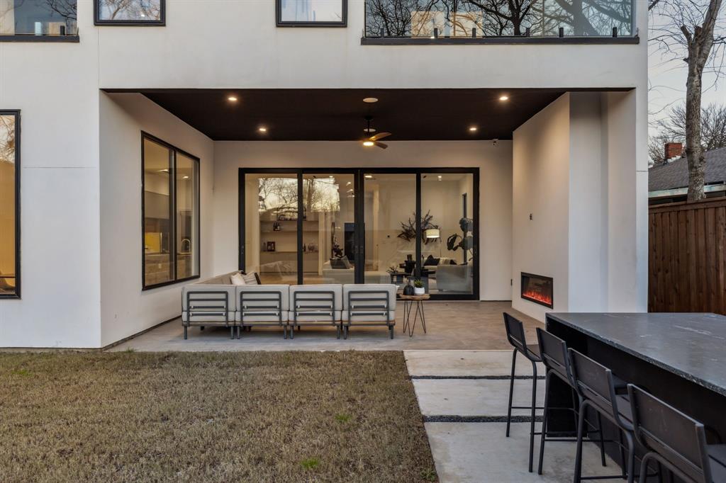 Ross Ave Annex - Residential