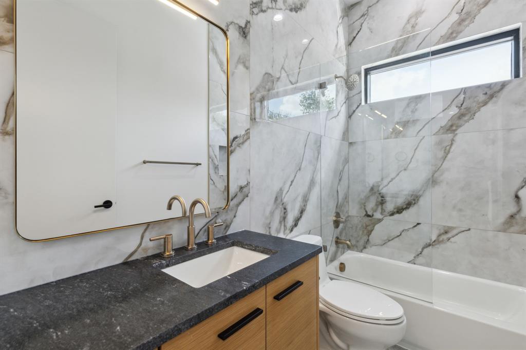 Ross Ave Annex - Residential