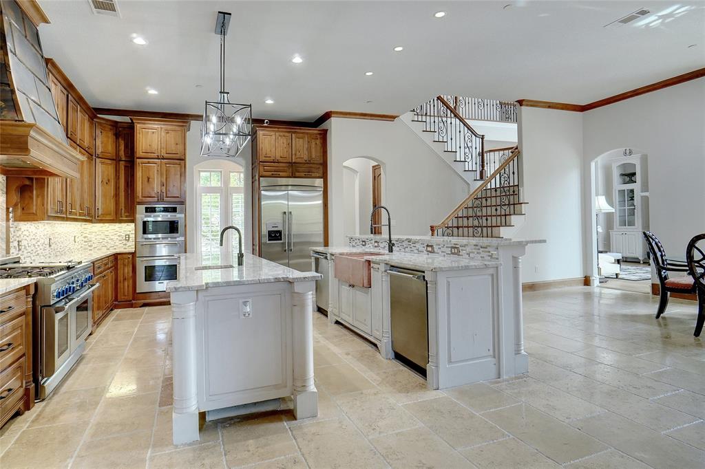 Castleton Manor - Residential