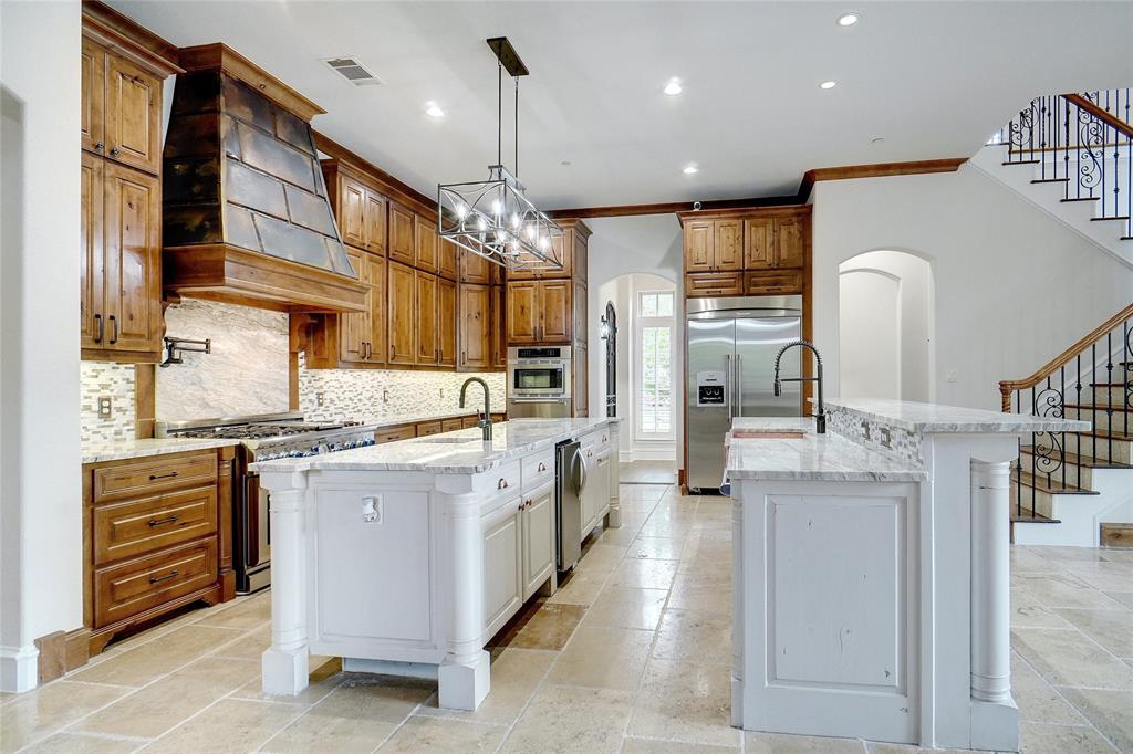 Castleton Manor - Residential