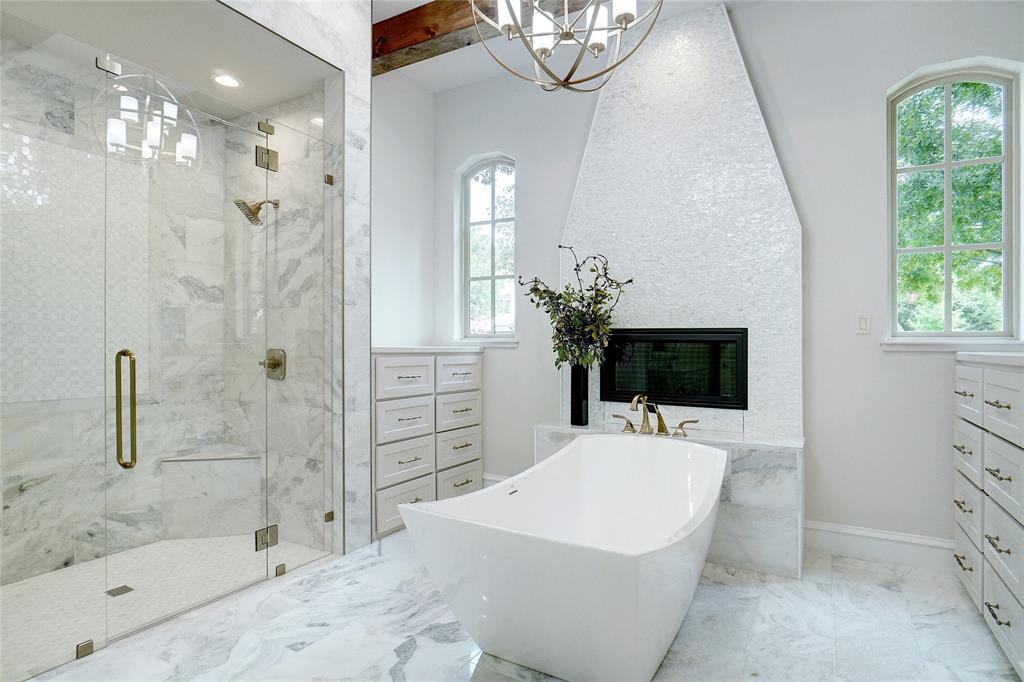 Castleton Manor - Residential