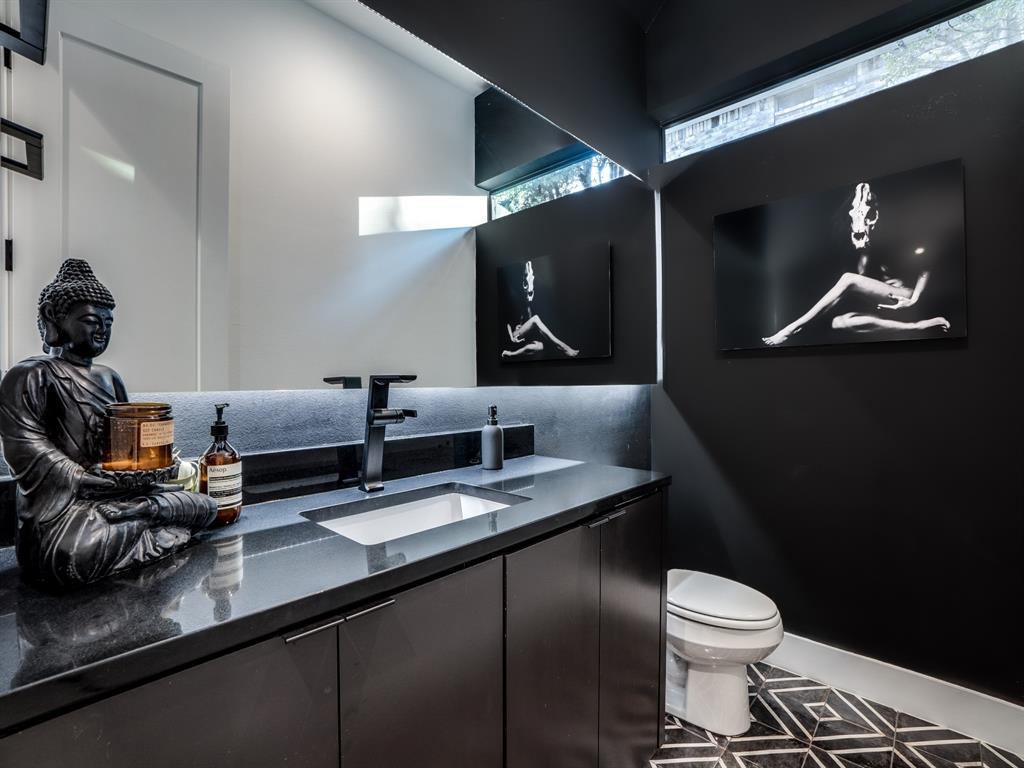 Ross Ave Annex - Residential