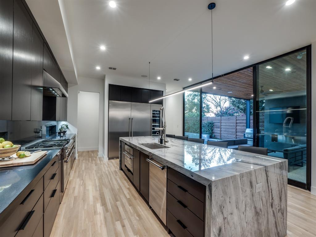 Ross Ave Annex - Residential