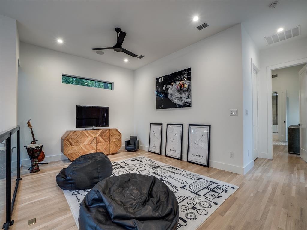 Ross Ave Annex - Residential