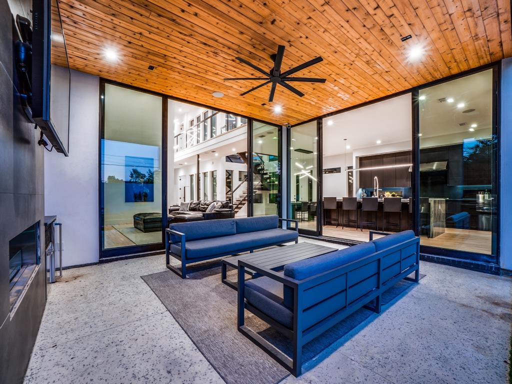 Ross Ave Annex - Residential