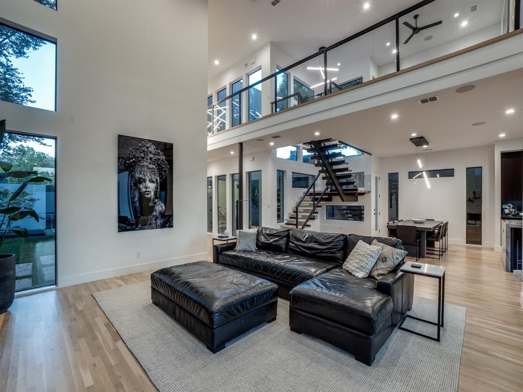 Ross Ave Annex - Residential