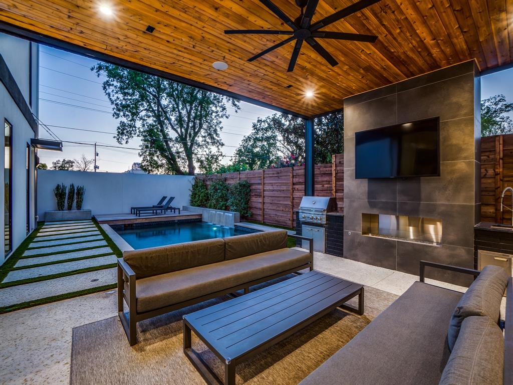 Ross Ave Annex - Residential