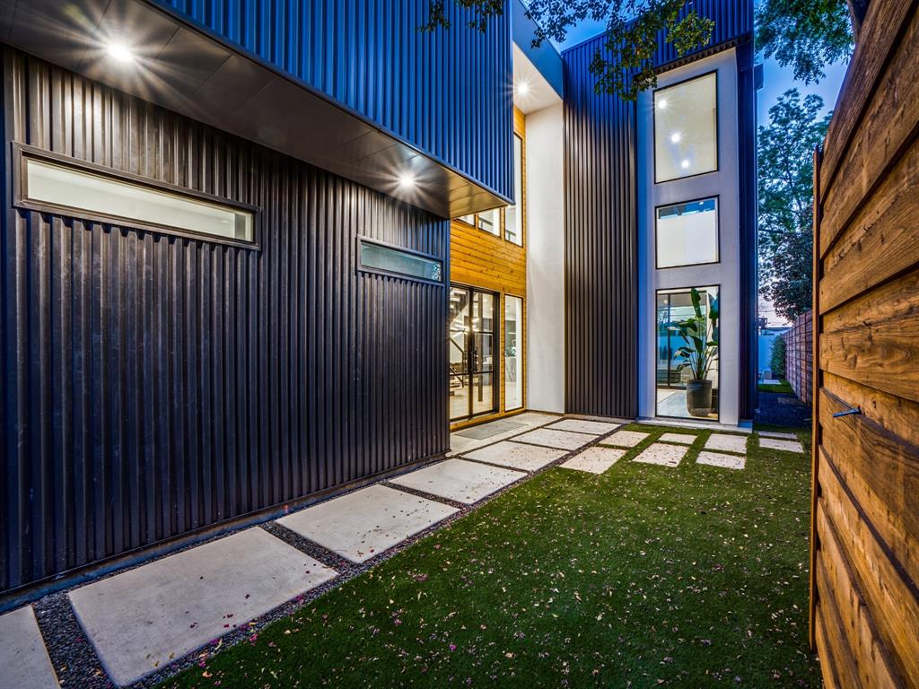 Ross Ave Annex - Residential