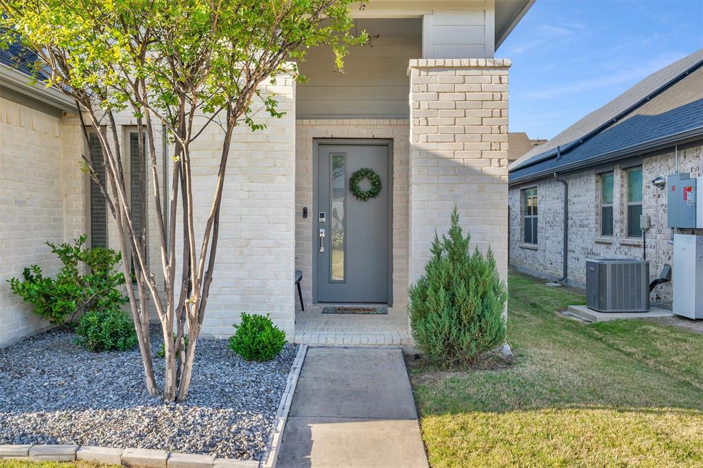 2432 Rocky Mountain Drive